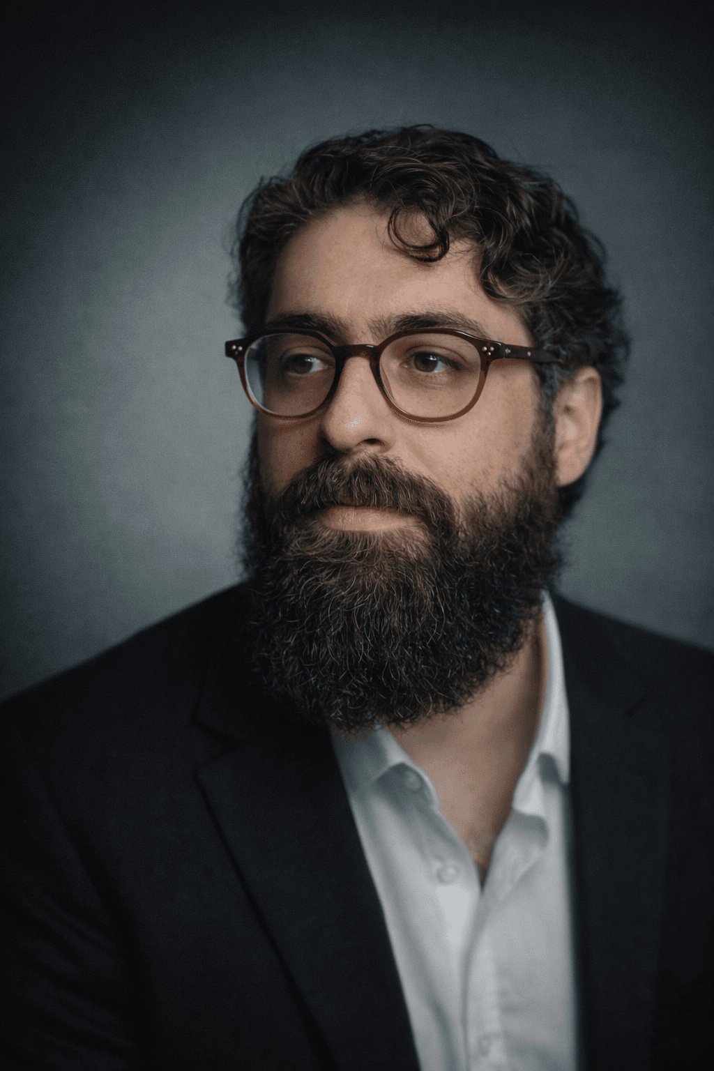 Lucas Salisbúria, professor do Seminário Online de Simbólica